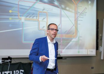 Değerlendirmeler, platformlar ve iş akışı ile para kazanma