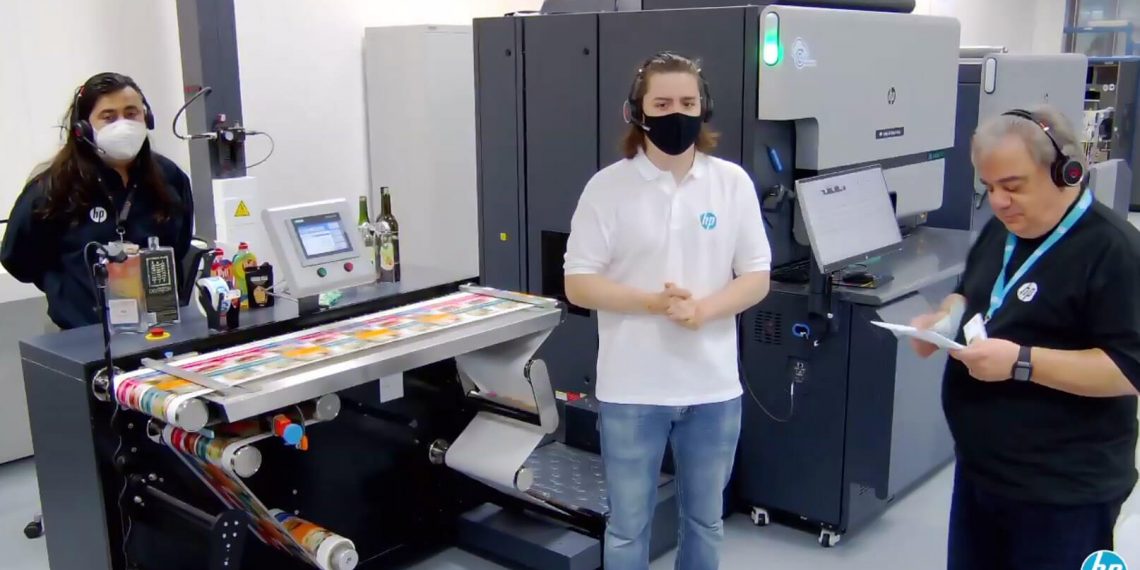 Barcelona’da Türkçe  çevrim içi HP Indigo 6K demosu