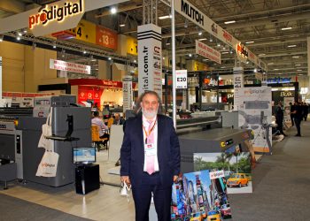 Prodigital Sign İstanbul’un en geniş standıyla şov yaptı