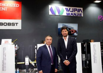 Imeks Grup Avrasya Ambalaj’da Wanjie rulo ofset etiket baskı makinesini sergiledi