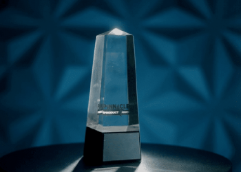 Agfa’nın başarısı: Jeti Tauro H3300 LED için 2021 Pinnacle  Ürün Ödülü