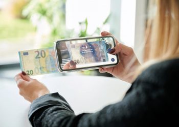 Banknotların hızlı ve güvenilir şekilde doğrulanması