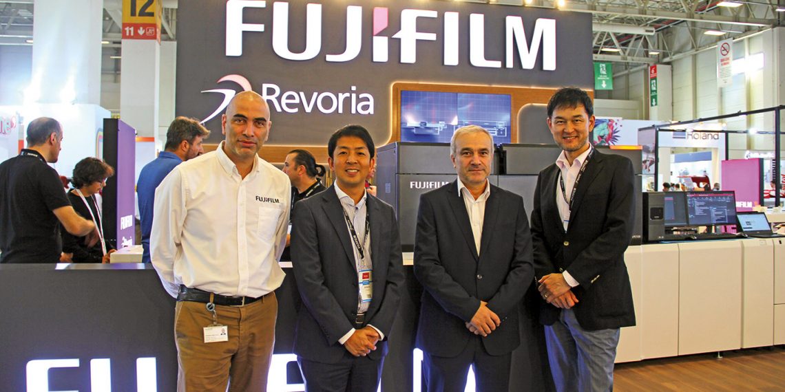 Sign İstanbul 2022’de geniş bir makine parkı ile ziyaretçilerini karşılayan  Fujifilm Türkiye tonerli ve inkjet sistemlerini tanıttı