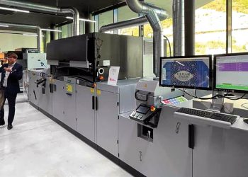 Durst’un 510 mm inkjet baskı makinesi fleksoya meydan okuyor