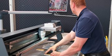 Tam format için Dijital Konumlandırma Sistemi