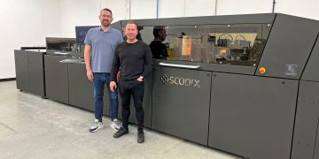 Printed Easy’nin yeni Scodix Ultra 6000 SHD’si spot UV’ye ekonomik bir seçenek sunuyor