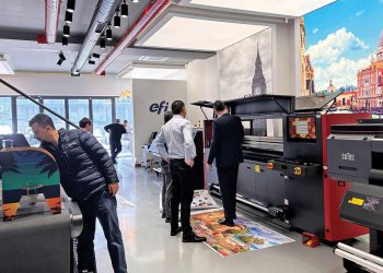 Lidya Grup dijital baskı makineleri ile ilgili tüm teknolojileri sağlıyor