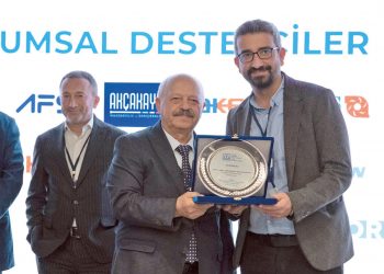 Frimpeks, geleceğin mühendislerine destek oluyor