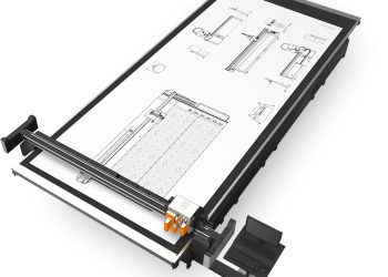 Çok geniş formatlı çizim ve kesimde hassasiyet için  olağanüstü yeni standartlar  Yeni Kongsberg C68 Exact