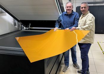 Miraclon’un Shine LED Lamba Kitleri ile LED yükseltmesinden sonra  Magnegraf ve Prepack,  %100 tutarlı klişe pozlamadan  ödüller kazanıyor