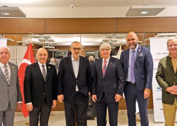 Basım dünyası  iftar yemeklerinde  bir araya geldi