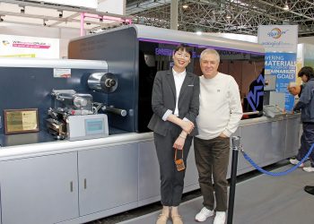 Weigang drupa’da UV inkjet dijital  etiket baskı makinesini tanıttı