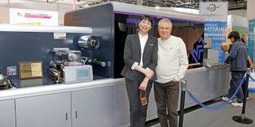 Weigang drupa’da UV inkjet dijital  etiket baskı makinesini tanıttı