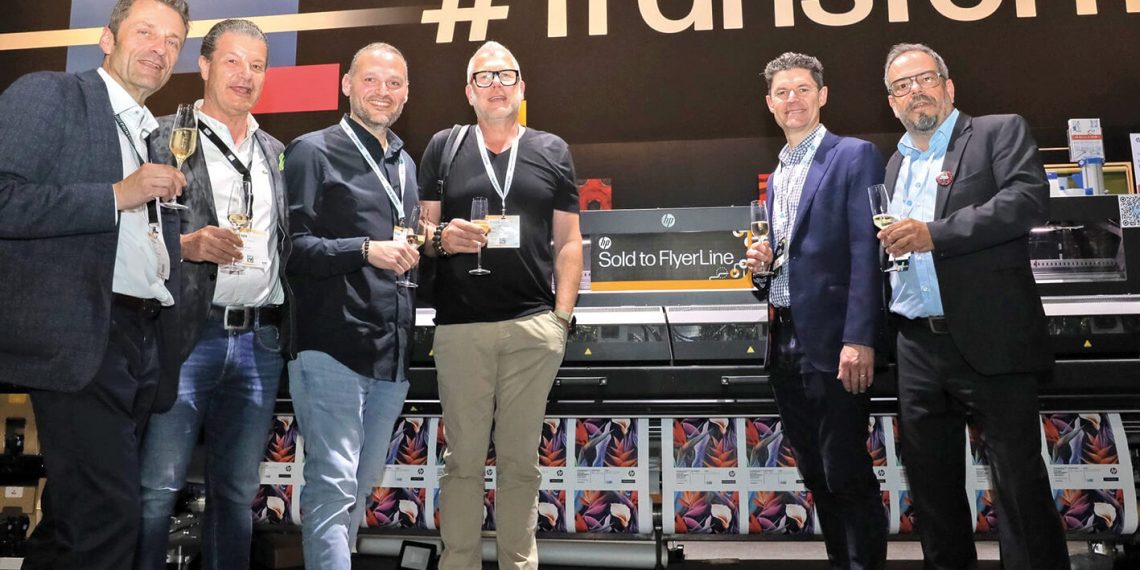 Flyerline Schweiz AG, yeni HP Geniş Format 2700 baskı makinesini kurdu