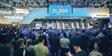 Yüzde 98 daha az manuel müdahale  ile baskı demolarının yapıldığı   Heidelberg standında  otonom baskı gösterildi