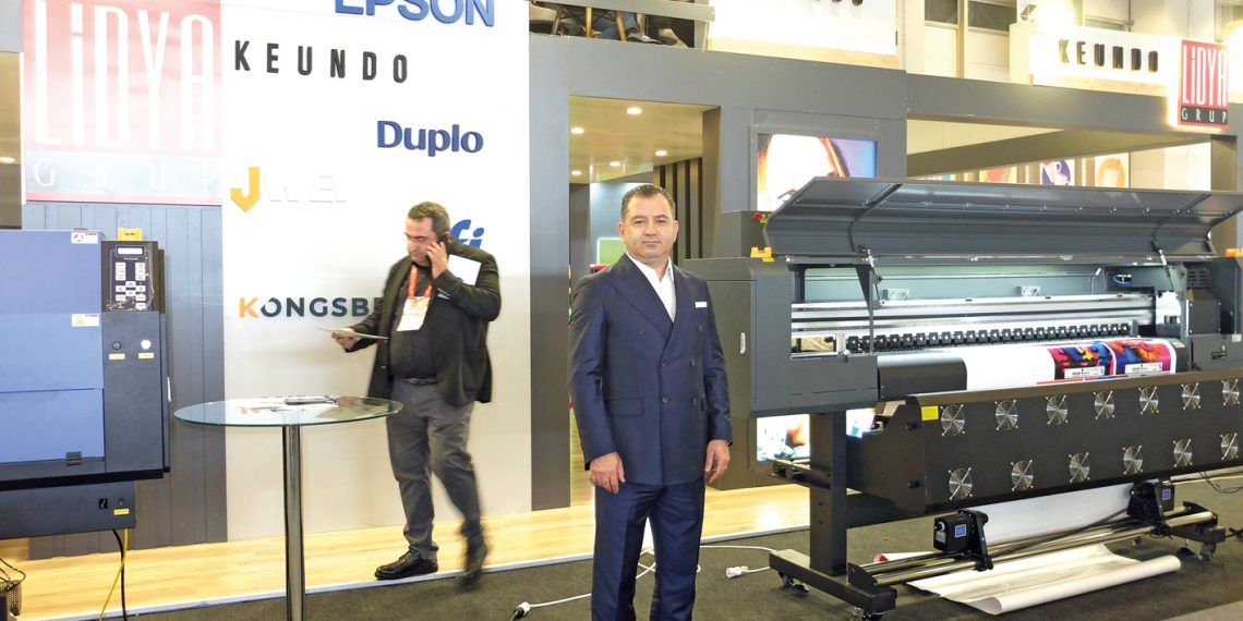 Bekir Öz (Lidya Grup Yönetim Kurulu Başkanı):  “Makineler için daha geniş bir standa ihtiyacımız var”