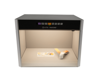 LED tabanlı görsel renk değerlendirmesine sorunsuz geçiş için  X-rite Judge LED ışık  kabinini tanıttı