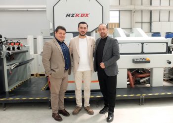 Aydan Kutu Ambalaj’a HZKDX pencereli tam otomatik selofan makinesi kuruldu