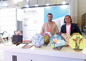Liteks SIGN İstanbul’da  dijital baskı kanvaslarını ve  kumaş cilt bezlerini tanıttı