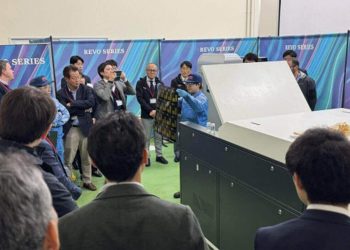 Japonya’daki AWP Günleri 2025’te   Küresel endüstri liderleri, Asahi’nin AWP-REVO™ Ekosistemini  iş başında deneyimledi