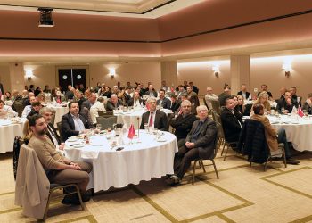 Matbaacılar, sivil toplum kuruluşları ve eğitim camiasından temsilciler  BASEV iftarında buluştu