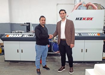Dünyada ilk:  HZ KDX KS540 Otomatik Selofan Makinesi Demirler Matbaa’da