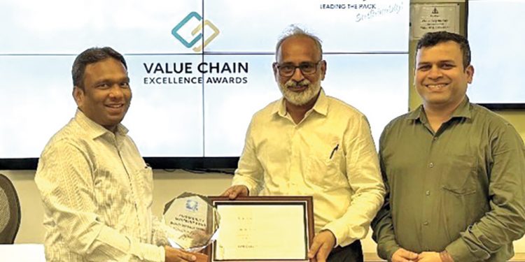 EPL Global’den DuPont™ Cyrel®’e Sürdürülebilirlik Liderliği Ödülü